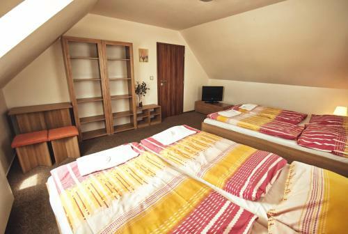 Hostal Penzion Kratochv�l