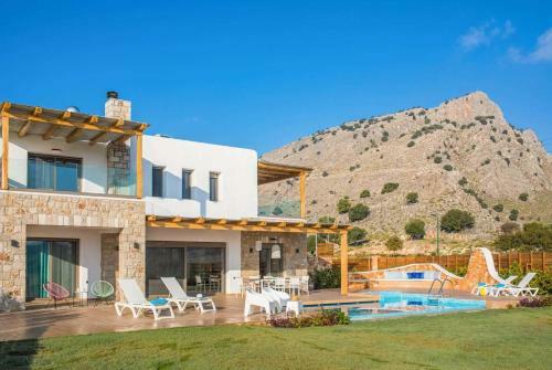 Villa Ikaros