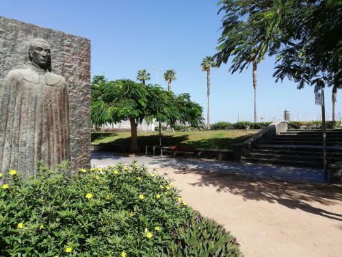 Apartamento La Marina-ciudad Jardin