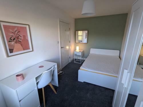 Apartamento Beautiful And Spacious 4 Bedroom Home Armley Leeds