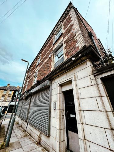 Host Liverpool - Stylish Living Space Apartments