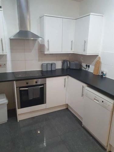 2-bed Apartment In Liverpool At Albert Dock