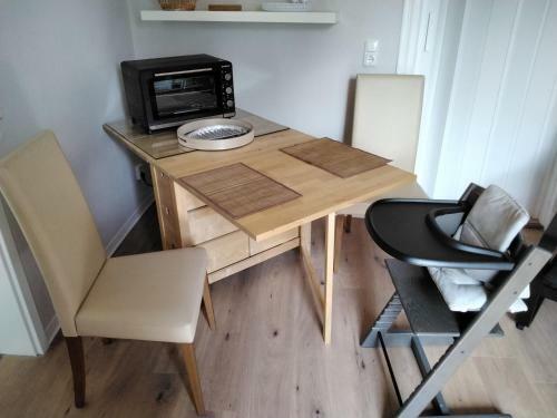 Apartamento Idyllische Ferienwohnung In Der Breitscheidstra�e