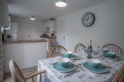 Maes Yr Odyn - 4 Bedroom Holiday Home - Narberth