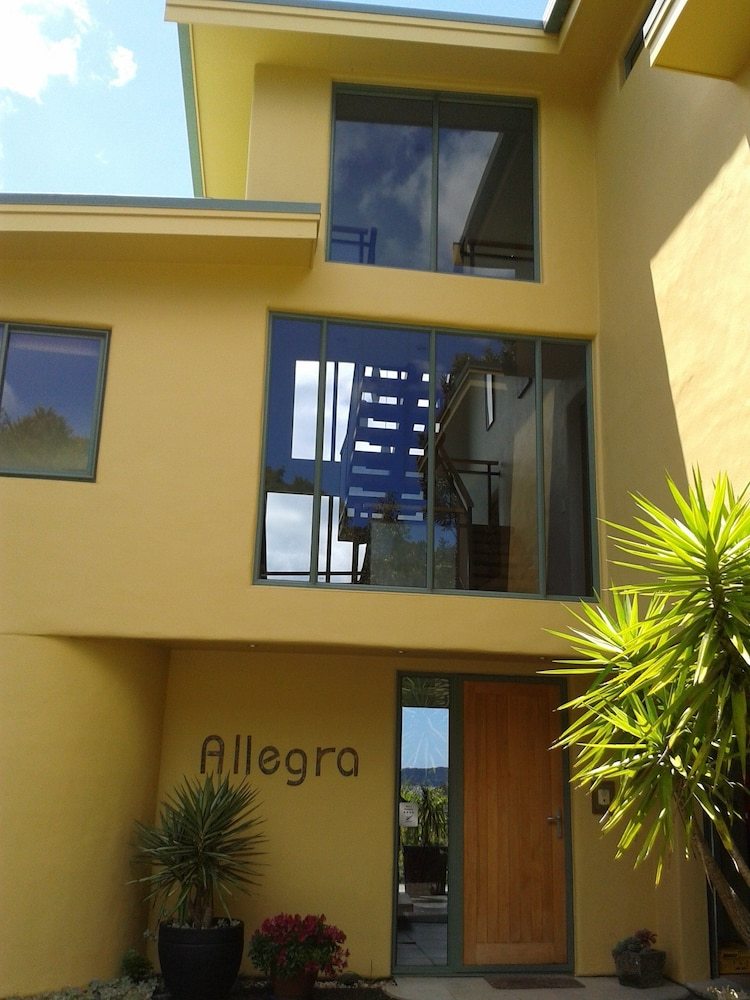 Bed & Breakfast Allegra House