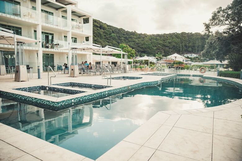 Paihia Beach Resort & Spa Hotel