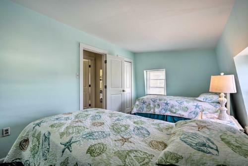 Charming Ocean City Townhome Walk To Beach!