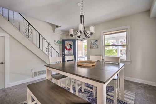 Charming Ocean City Townhome Walk To Beach!