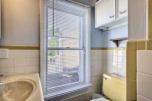 Charming Ocean City Townhome Walk To Beach!