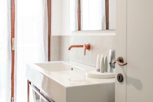 Apartamento V I S T A - Lake & Pool