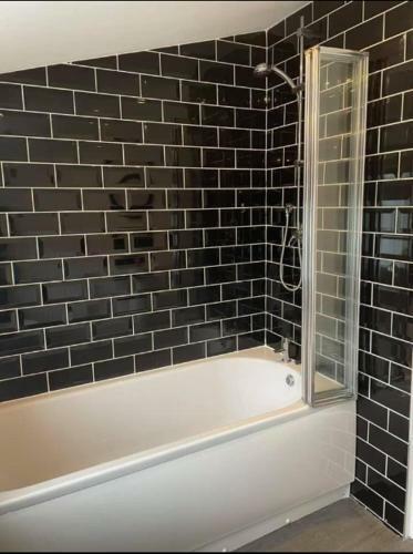 Lindow Street By Prestige Properties Sa