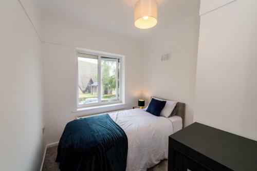 Fabulously Presented 3 / 4 Bedroom Home