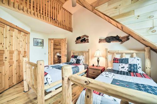 Franklin Cabin Surrounded By Smoky Mountains!