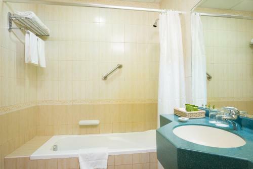 Hotel Masira Island Resort