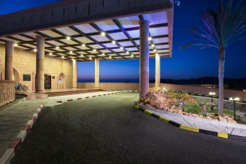 Hotel Masira Island Resort