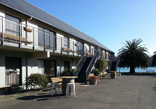 Akaroa Waterfront Motels