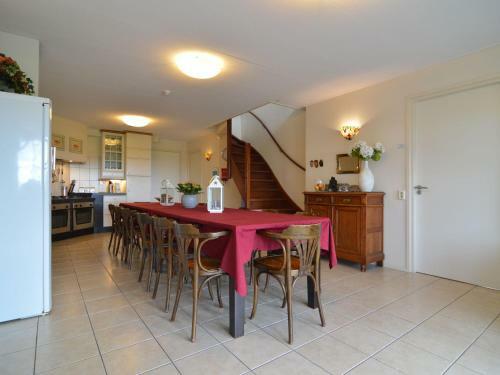 Luxury Holiday Home With Jacuzzi In Noordbeemster