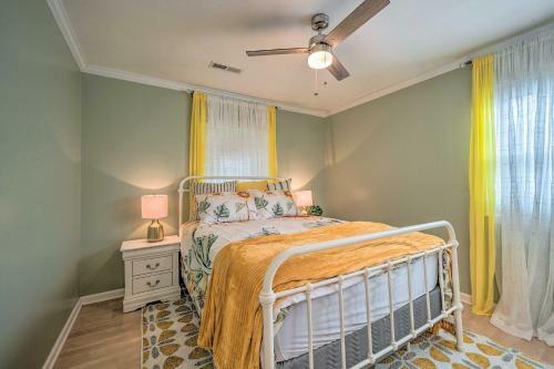 Modern Wilmington Getaway About 6 Mi To Beaches!