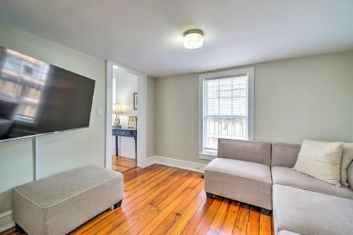 Cozy Home About Half-mi To Brooklyn Arts District