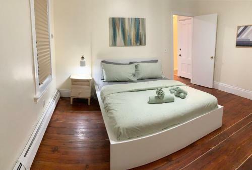 Lovely One Bedroom Apartment