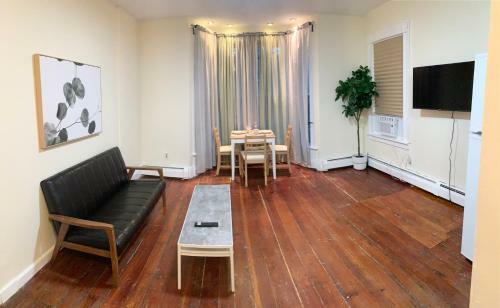 Lovely One Bedroom Apartment