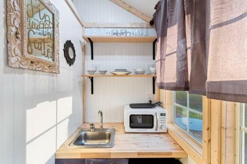 Chasing Views Tiny House