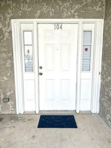 Apartamento Classic 2-bedroom Condo W/free Parking