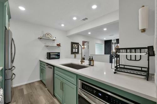 Evergreen Cove - Lakeside Townhouse On Lake Conroe