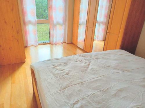 Apartamento Spacious & Modern 4-room-flat *garden And Wifi*