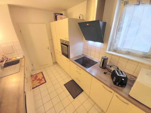 Apartamento Spacious & Modern 4-room-flat *garden And Wifi*