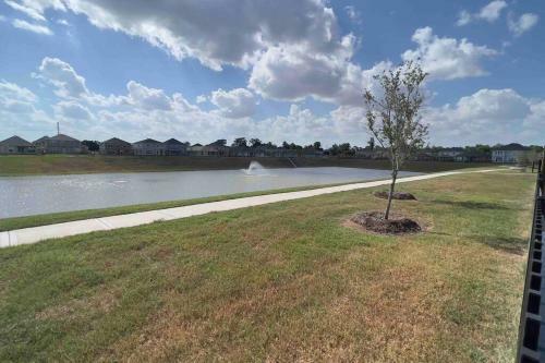 Spacious Private 5-bedroom Family Vacation Home