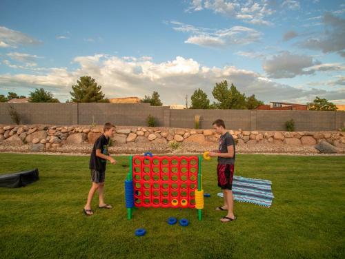 Zion White Bison Glamping & Rv Resort