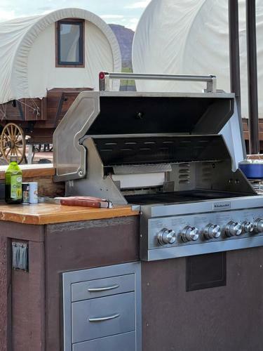 Zion White Bison Glamping & Rv Resort