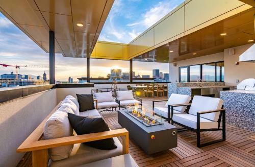 Urban Downtown Apartment With Several Amenities