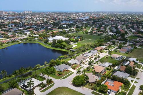 Villa Marco Island Retreat