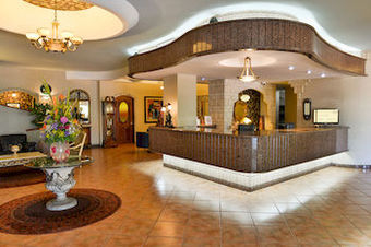 Hotel Arcos Del Parque
