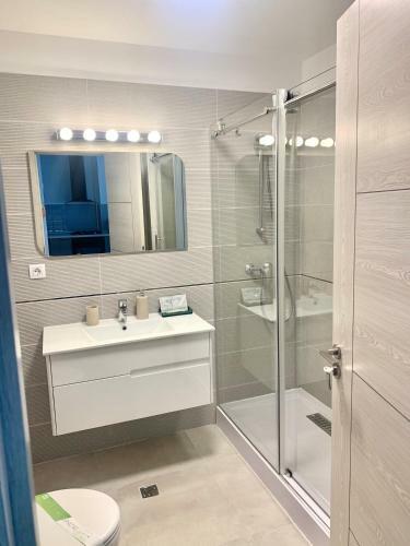 Riviera Apartment At Onix Blue - Mamaia Nord