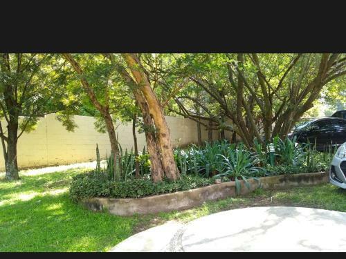 Hostal Dumelang Executive Lodge - Midrand, Free Wifi And Parking