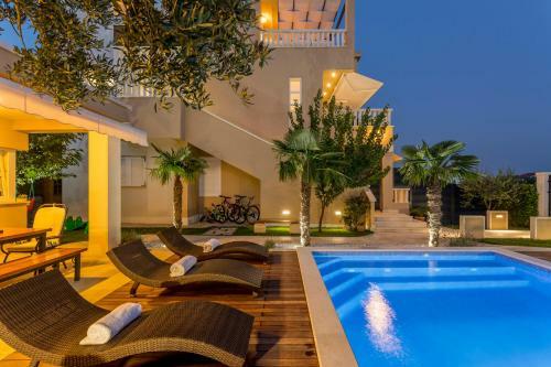 Villa Fox Exclusive