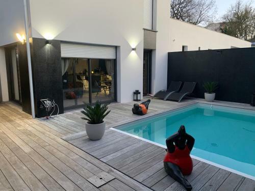 La Dolce Villa Moderne Avec Piscine Chauff�e � Bordeaux Caud�ran