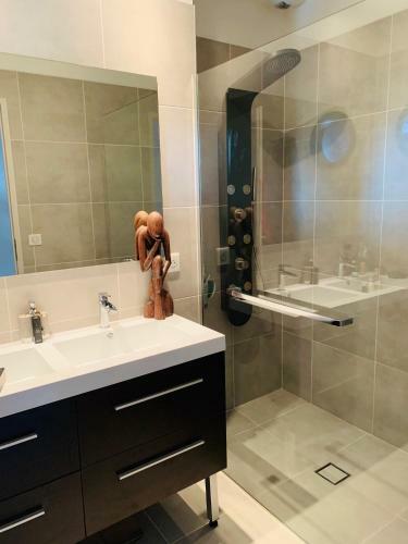 La Dolce Villa Moderne Avec Piscine Chauff�e � Bordeaux Caud�ran
