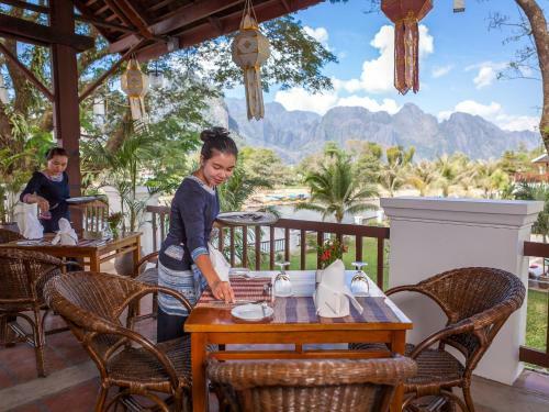 Hotel Riverside Boutique Resort, Vang Vieng