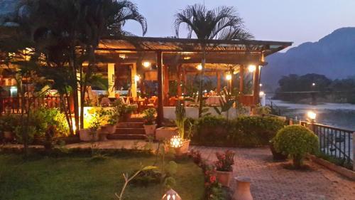 Hotel Villa Nam Song