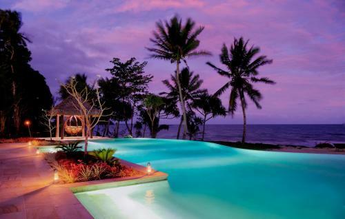 Hotel Nanuku Resort & Spa