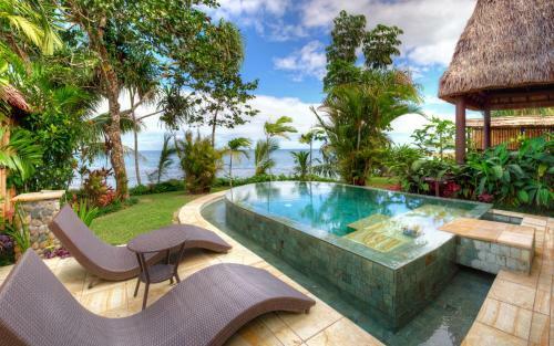 Hotel Nanuku Resort & Spa