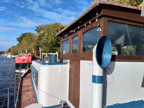 Apartamento Studio Sur L'eau - Bateau Diva