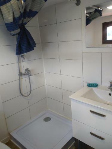 Apartamento Studio Sur L'eau - Bateau Diva