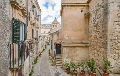 Stunning Home In Modica With Wifi And 3 Bedrooms