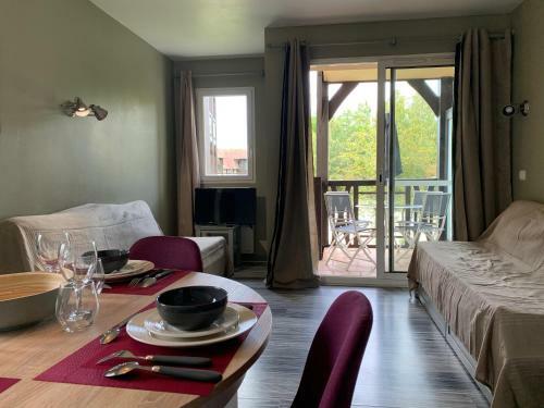 Apartamento Douchka - Appartement Piscine Parking -