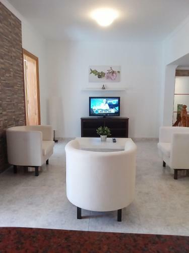 Chalet Ruta Windsurf And Snowboard
